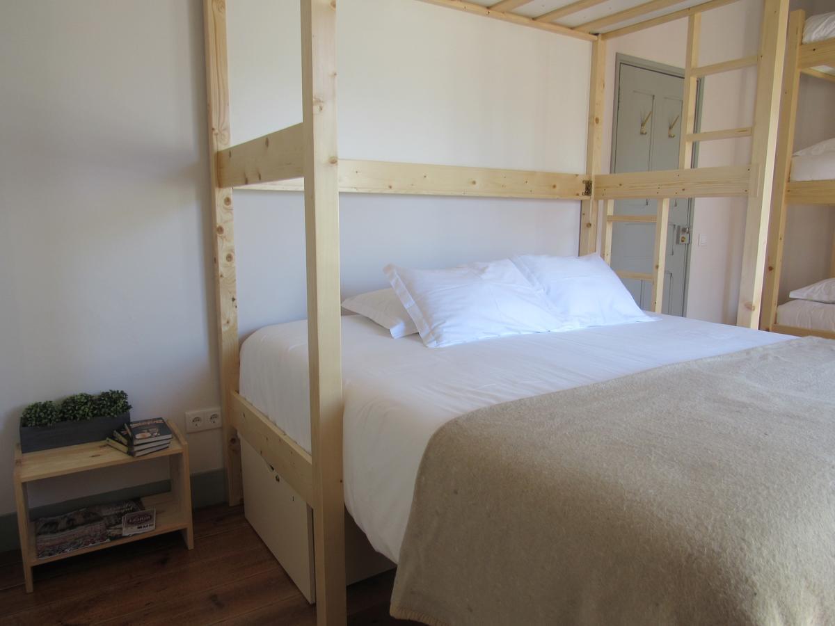 Most Art Boutique Hostel Leiria Esterno foto